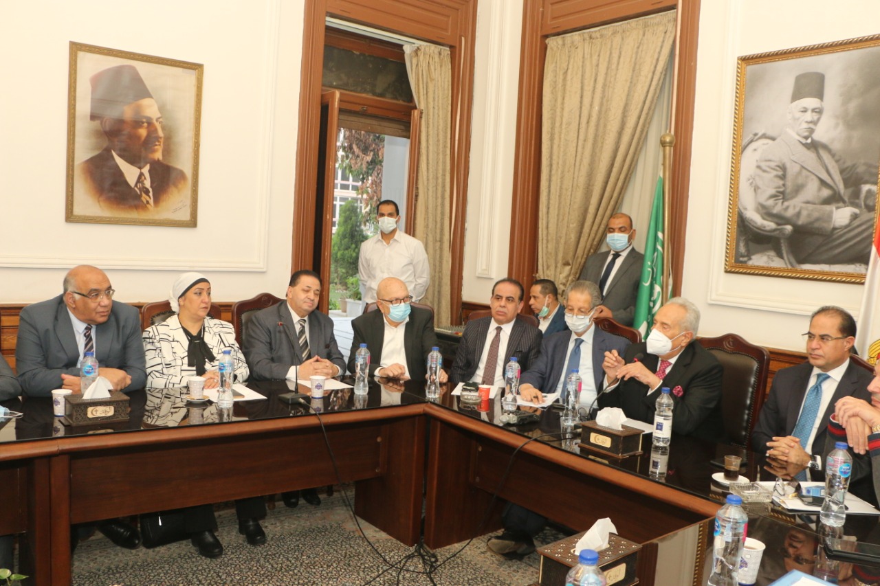 اجتماع الهيئة العليا لحزب الوفد