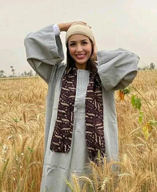 المطربة جنات