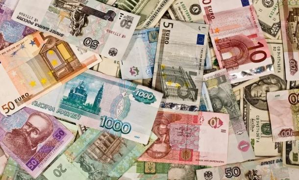  العملات الأوروبية والآسيوية