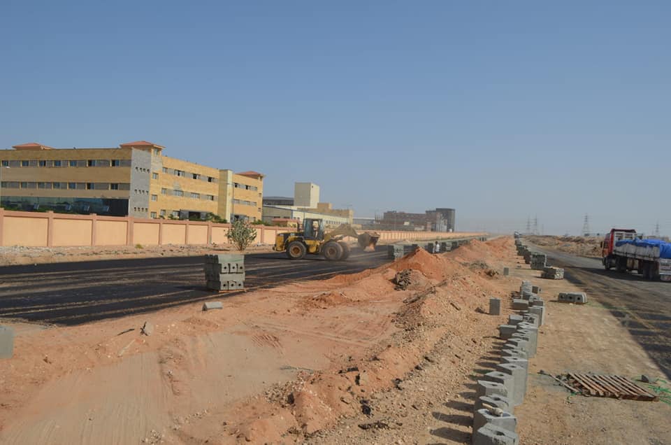 القطار الكهربائي 