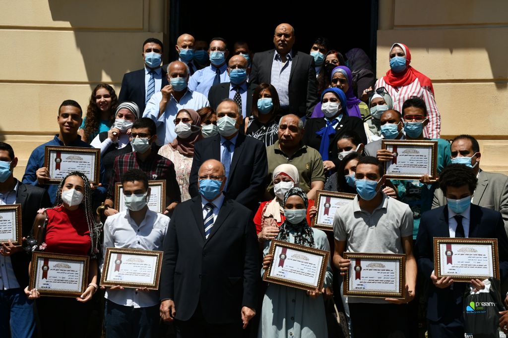 جانب من التكريم