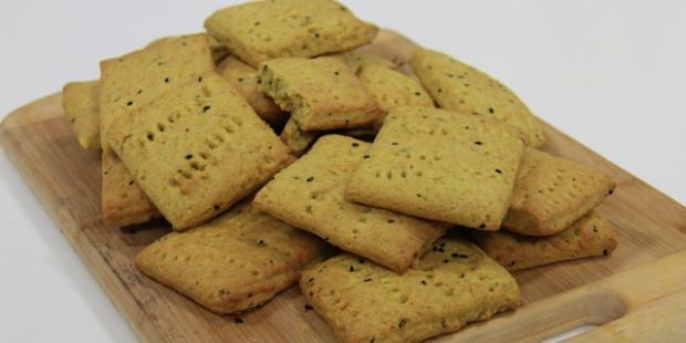 بسكويت بالجبن البيضاء