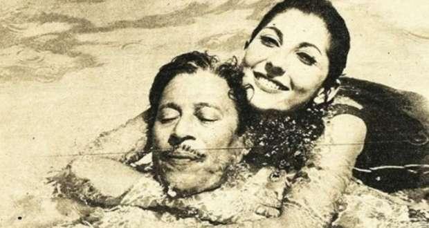 نادية الجندي بالمايوه