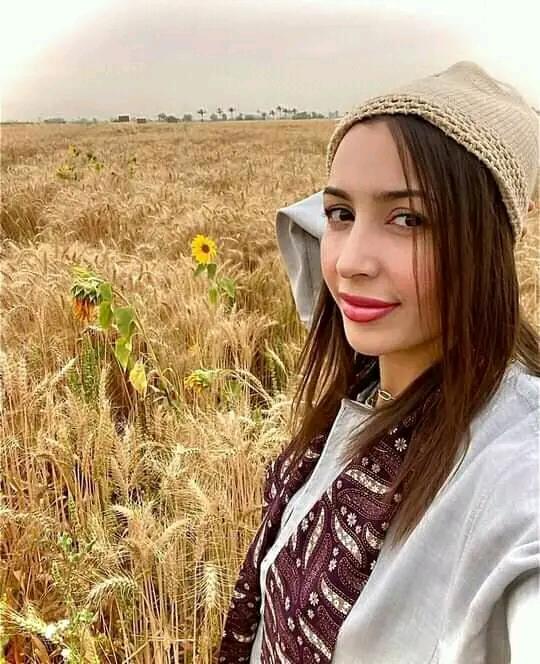 المطربة جنات