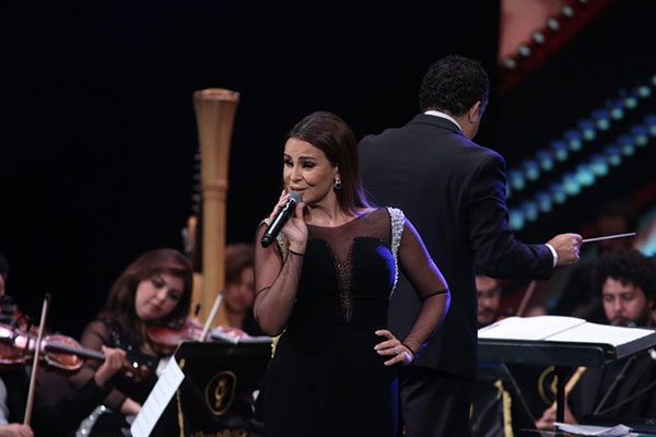 الوان غنائية متنوعة لكارول سماحة ومحمد محسن بمهرجان الموسيقى العربية (صور)