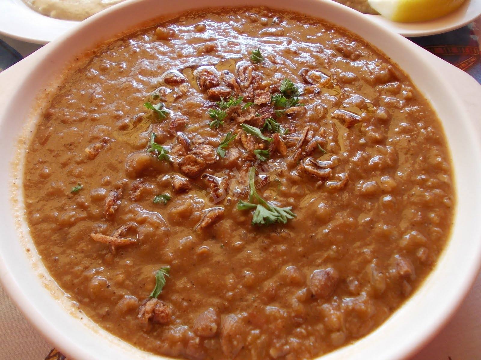 طريقة عمل طاجن الفول