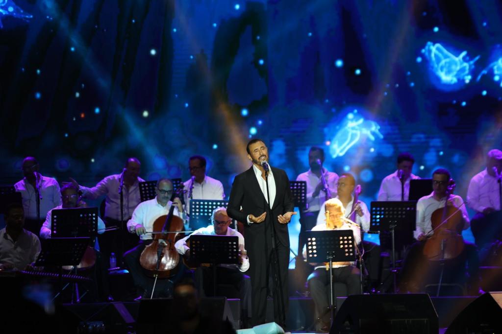 كاظم الساهر يشعل حفله بأجمل اغنياته.. صور