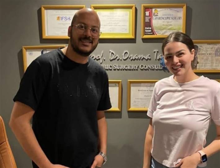 هنادي مهنا مع استشاري جراحة التجميل والسمنة