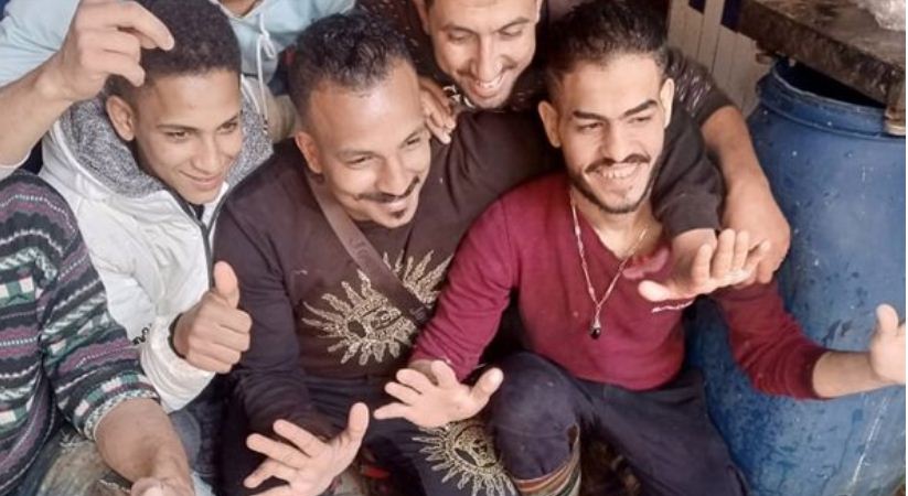 أبو أنس بائع الفرخة بــ 20 جنيه