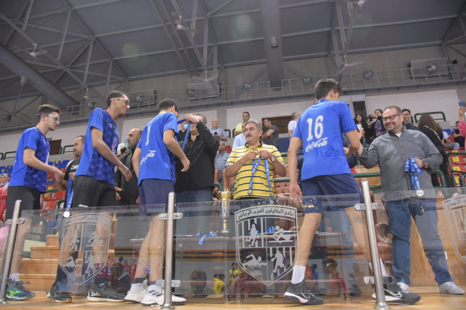 بالصور.. فرحة شباب الصيد بعد فضية الجمهورية للكرة الطائرة