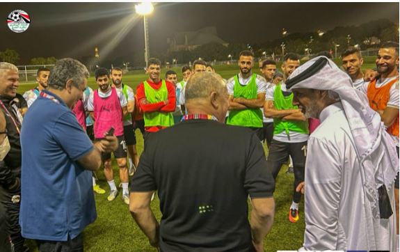هاني أبوريدة ورئيس اتحاد قطر خلال زيارة منتخب مصر