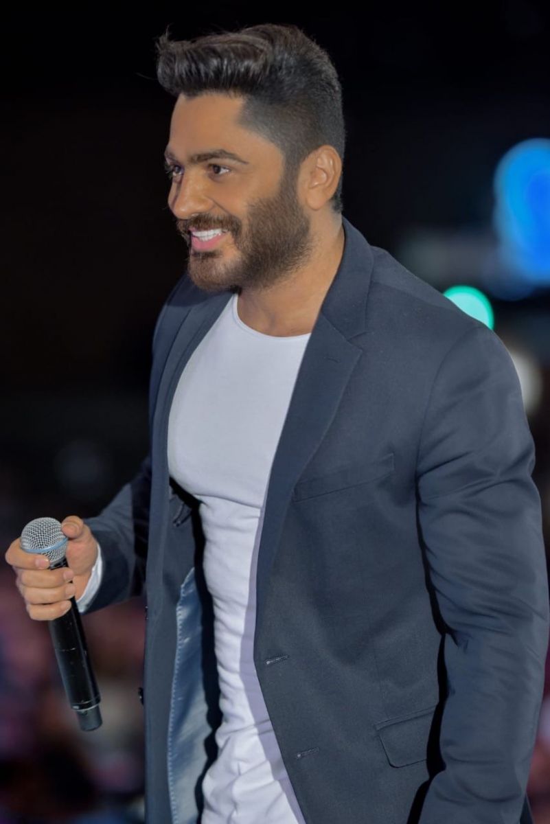 تامر حسني في الحفله