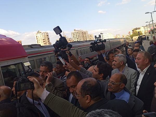 وزير النقل يشهد انطلاق أولى رحلات قطارات تالجو الفاخرة بالركاب