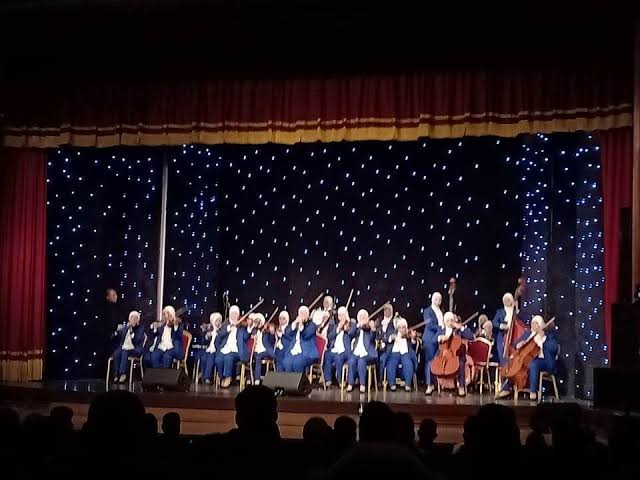 مسرحية كنز الدنيا 