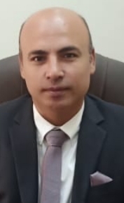 الدكتور أشرف جمعة بدير شحاتة الأستاذ بقسم علوم الصحة الرياضية