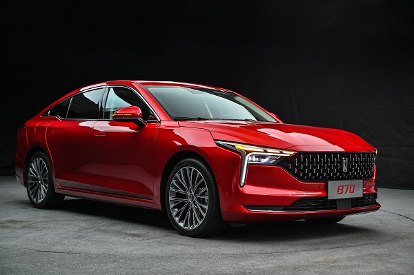 رسمياً.. مصر حلوان تطلق سيارات بيستون في السوق المحلية