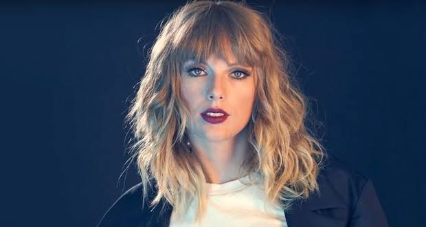 تايلور سويفت