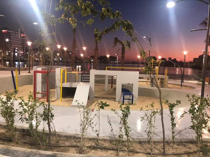 تركيب ماكينات البيع العكسي لإعادة تدوير مخلفات البلاستيك بدمياط