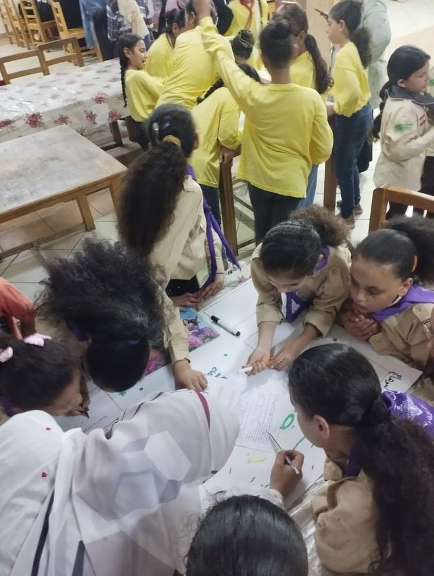 سوهاج تشارك في المخيم الكشفي لتنمية المهارات بأبو قير