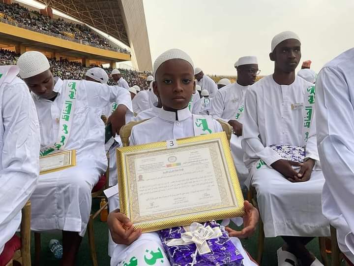 احتفالية حافظي القرآن الكريم في غينيا 