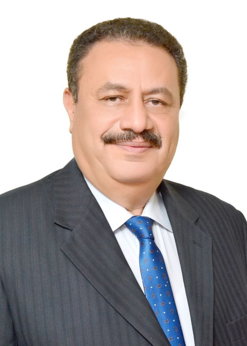 رضا عبدالقادر رئيس مصلحة الضرائب المصرية 