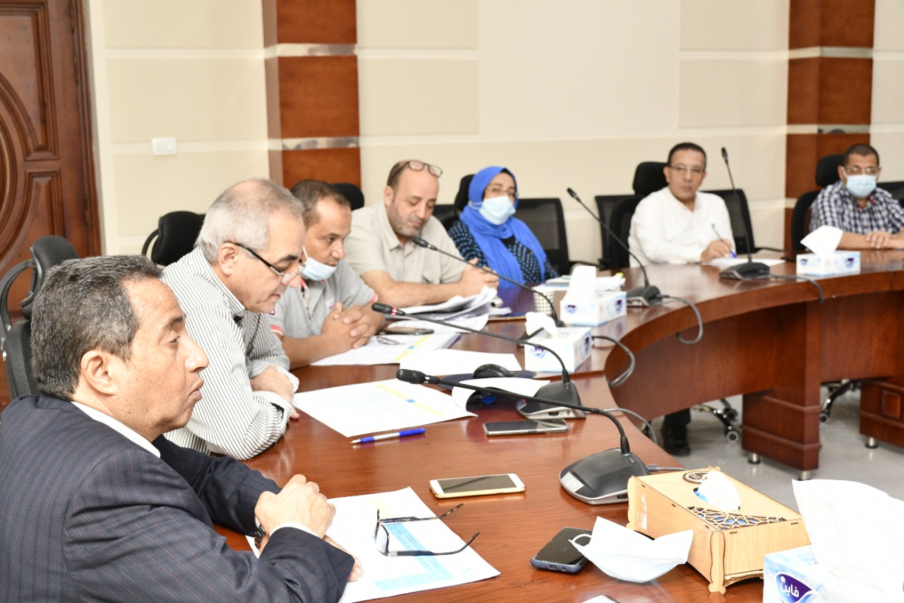 اجتماع شركة مياه الشرب بدمياط