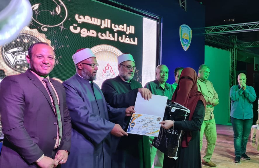 المشاركين ولجنة التحكيم 