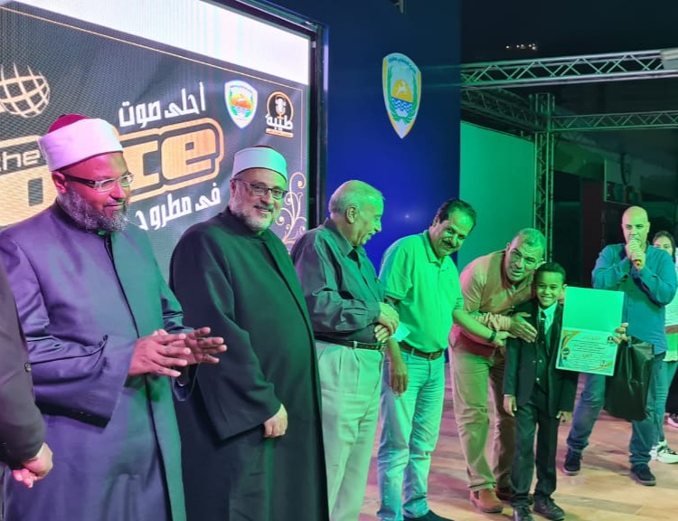 المشاركين ولجنة التحكيم 