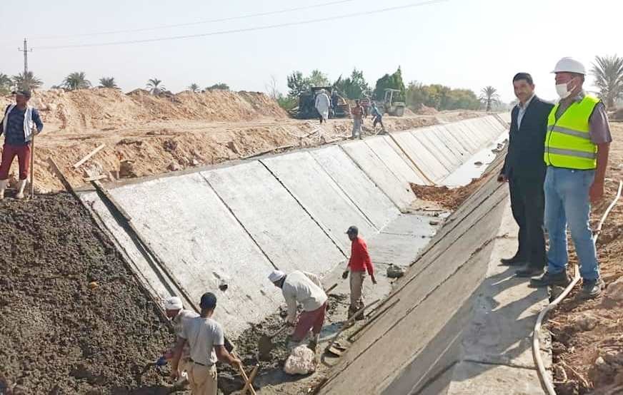 الإنتهاء من تبطين 47 ترعة بطول 207 كم واستمرار العمل بباقي المشروعات بسوهاج