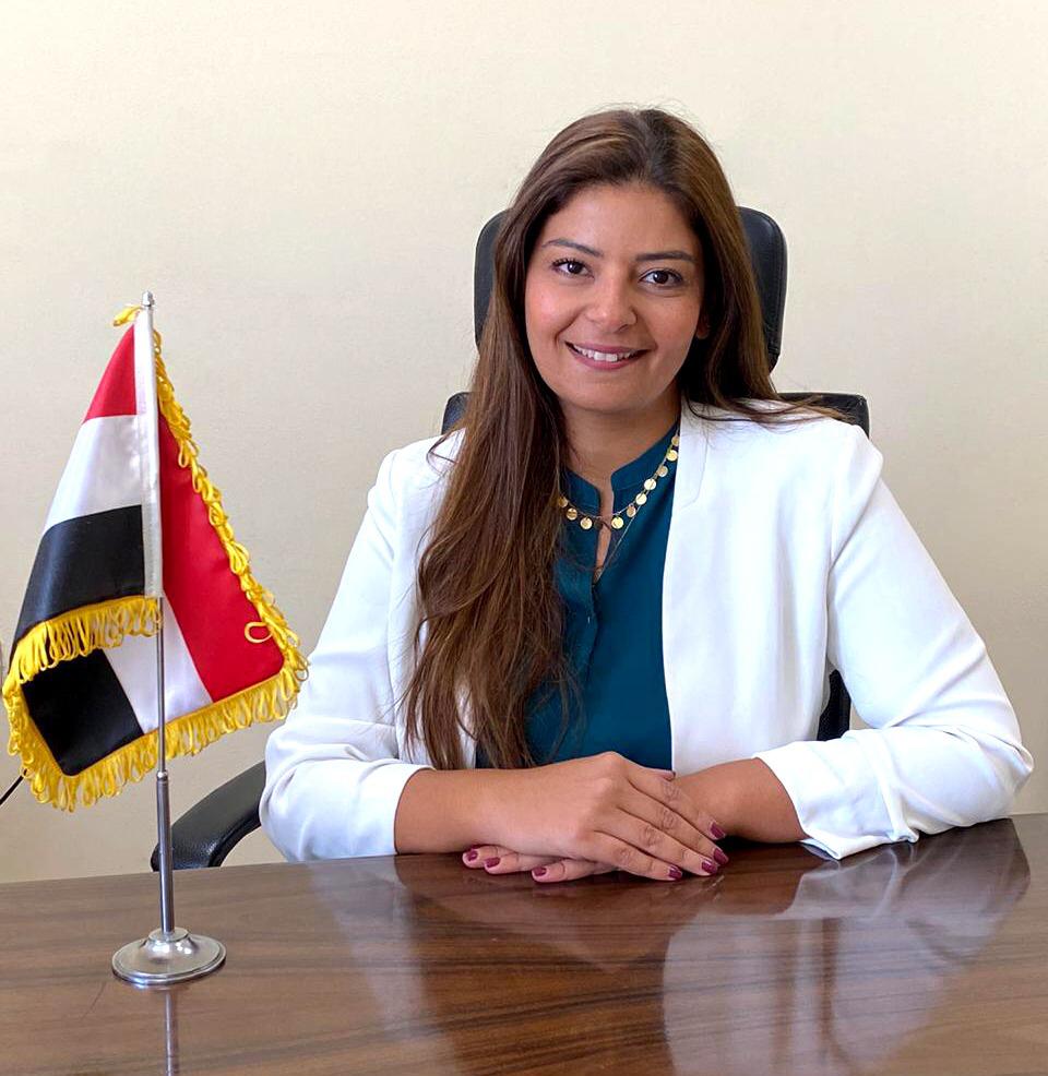 نيفين منصور مستشار نائب وزير المالية 