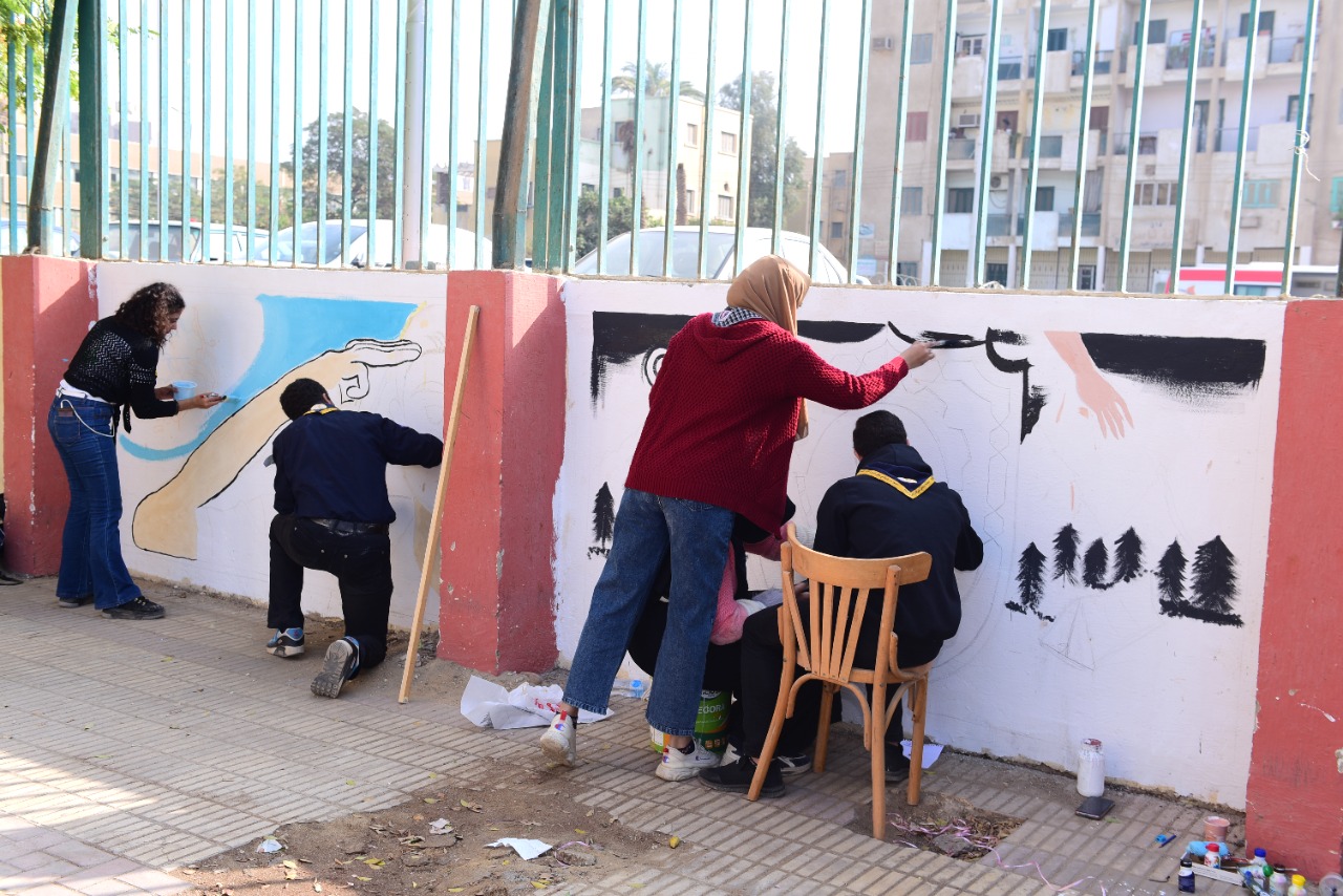 تمريض سوهاج تحصد المركز الأول فى مسابقة الرسم على الأسفلت