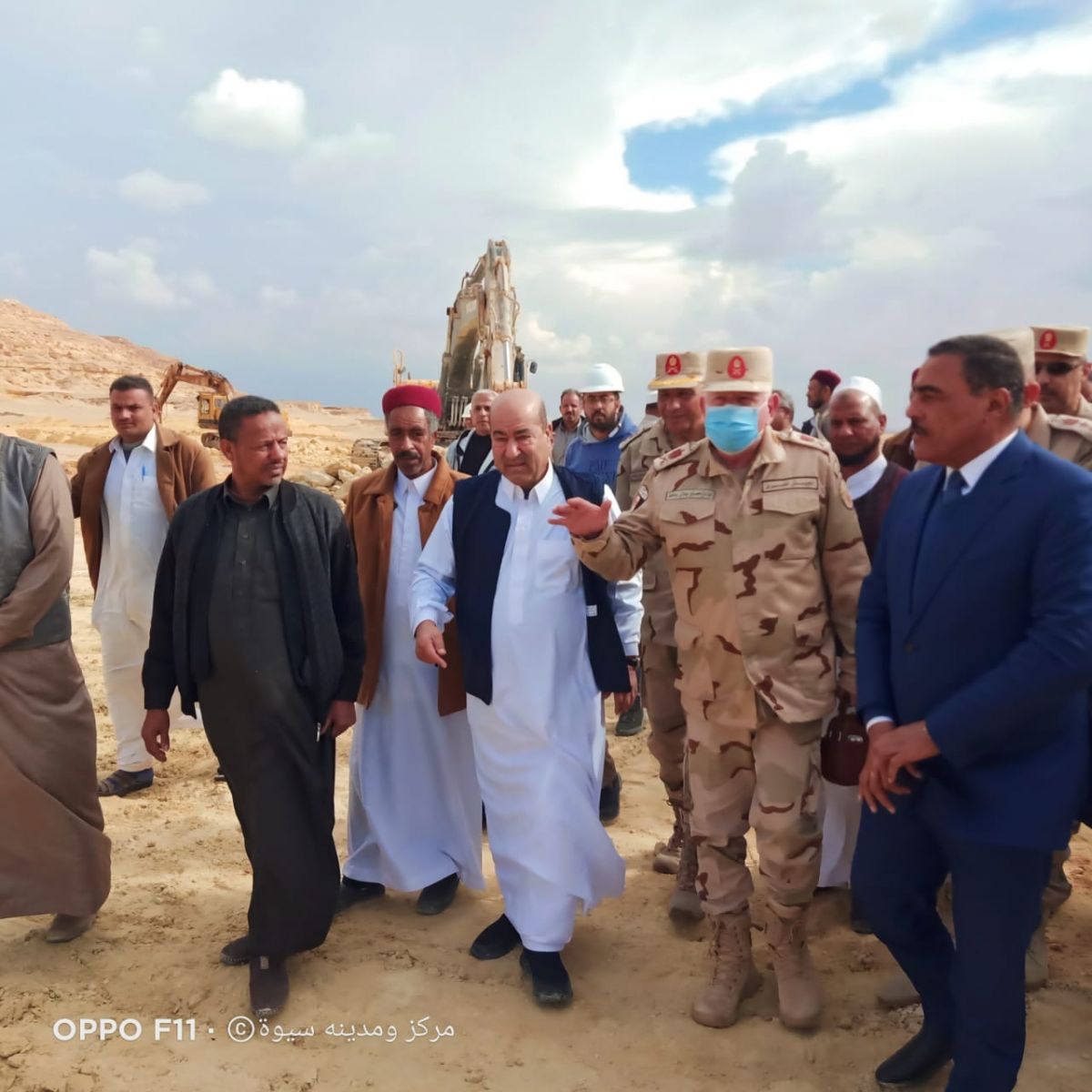 وضع حجر الأساس لأول قناة مفتوحة لنقل مياة الصرف الزراعى خارج سيوة