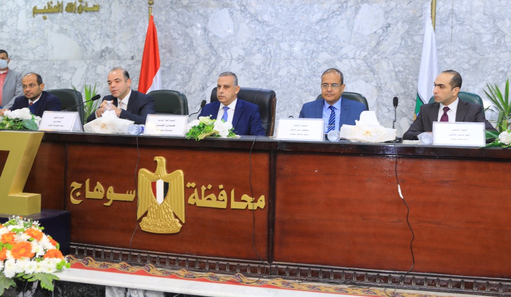 انطلاق فعاليات مؤتمر " البورصة للتنمية " في نسخته الثانية بسوهاج