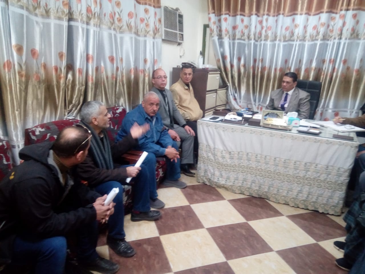 التحول الرقمي والشمولي المالي على مائدة اجتماعات تعليم طهطا