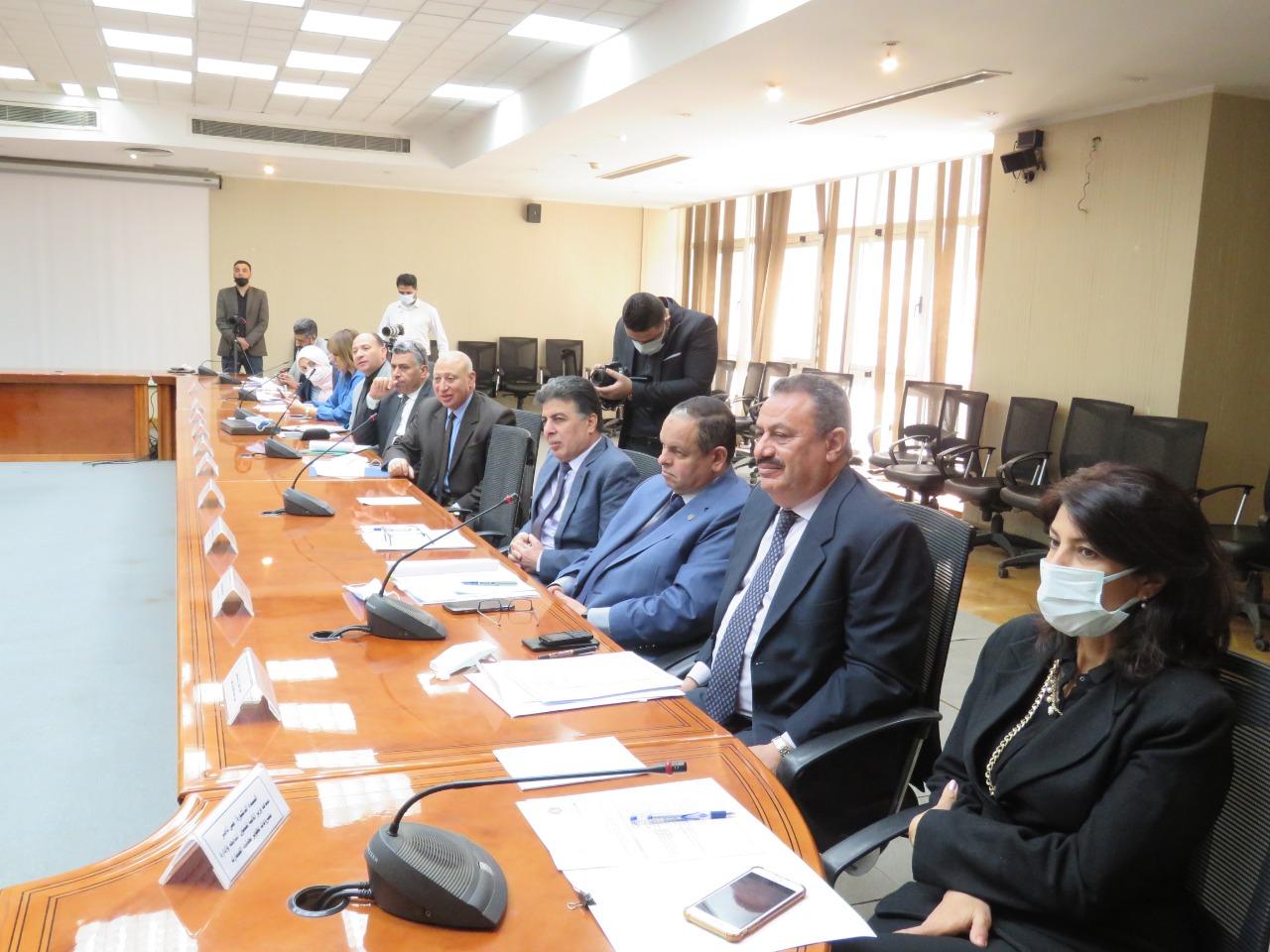 الدكتور محمد معيط وزير المالية خلال لقائه مع رموز رجال الأعمال 