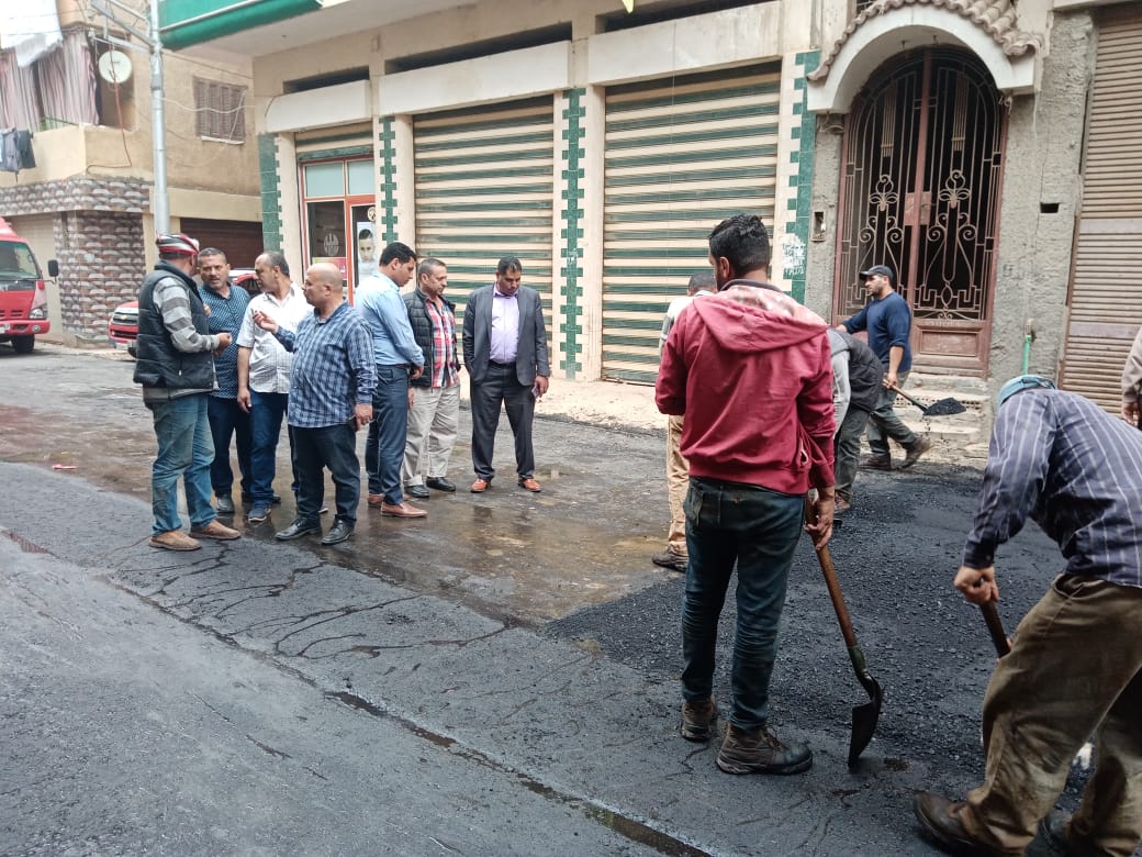 محافظ الدقهلية يتابع أنشطة رؤساء