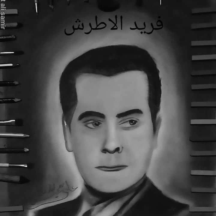 رسام المشاهير.. علي سمير شاب مصري يحترف الرسم بالفحم