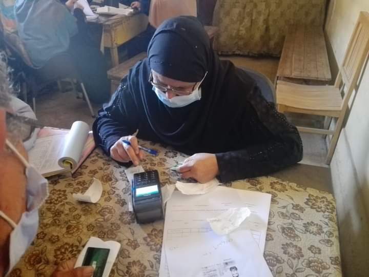 محافظ المنوفية : توزيع 217 ألف كارت ذكى للفلاحين