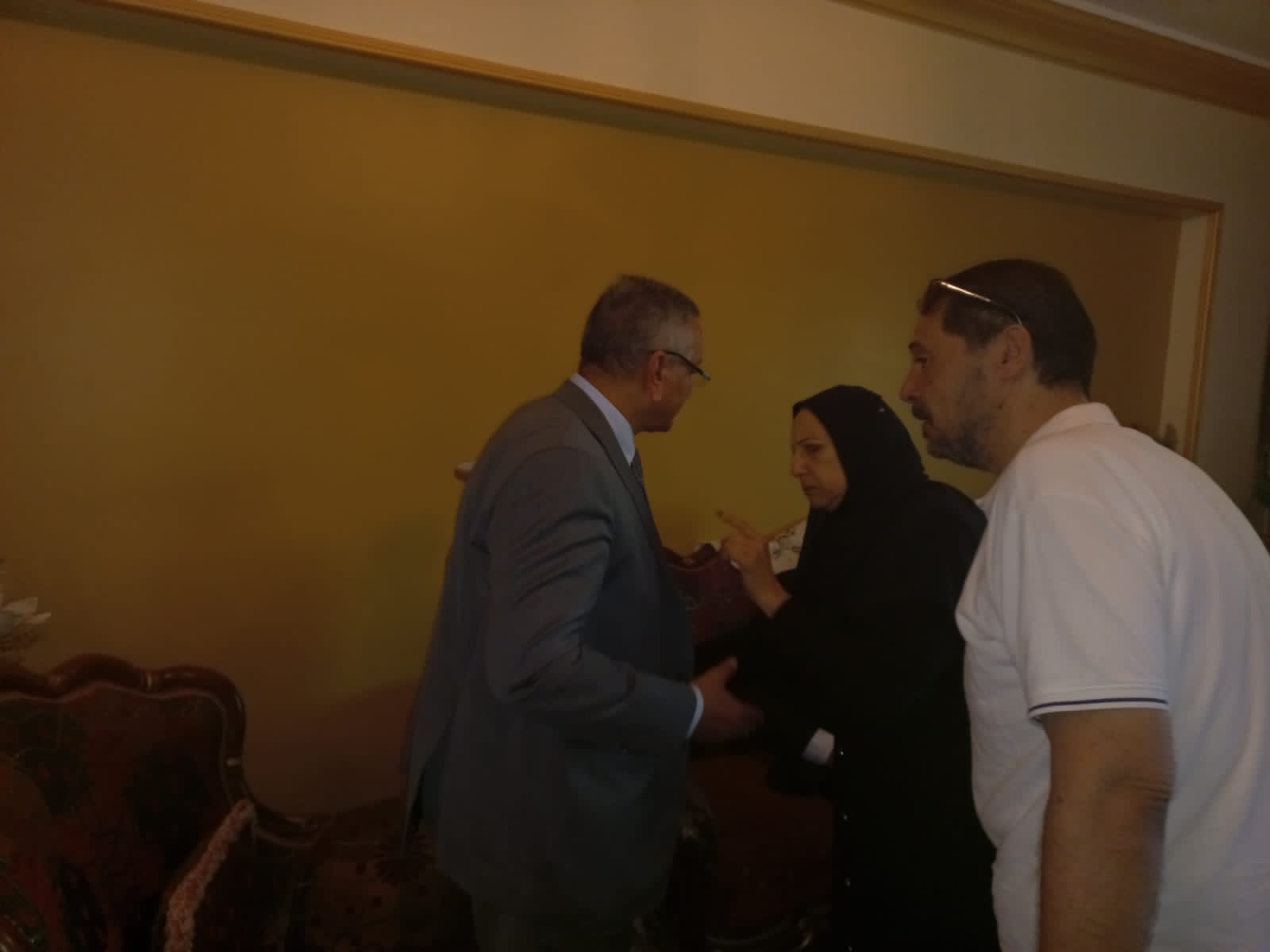 رئيس الوفد يقدم واجب العزاء في فقيد بيت الأمة بالدقهلية محمد عادل السقعان
