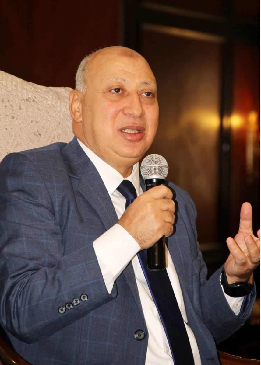مختار توفيق رئيس مصلحة الضرائب المصرية 