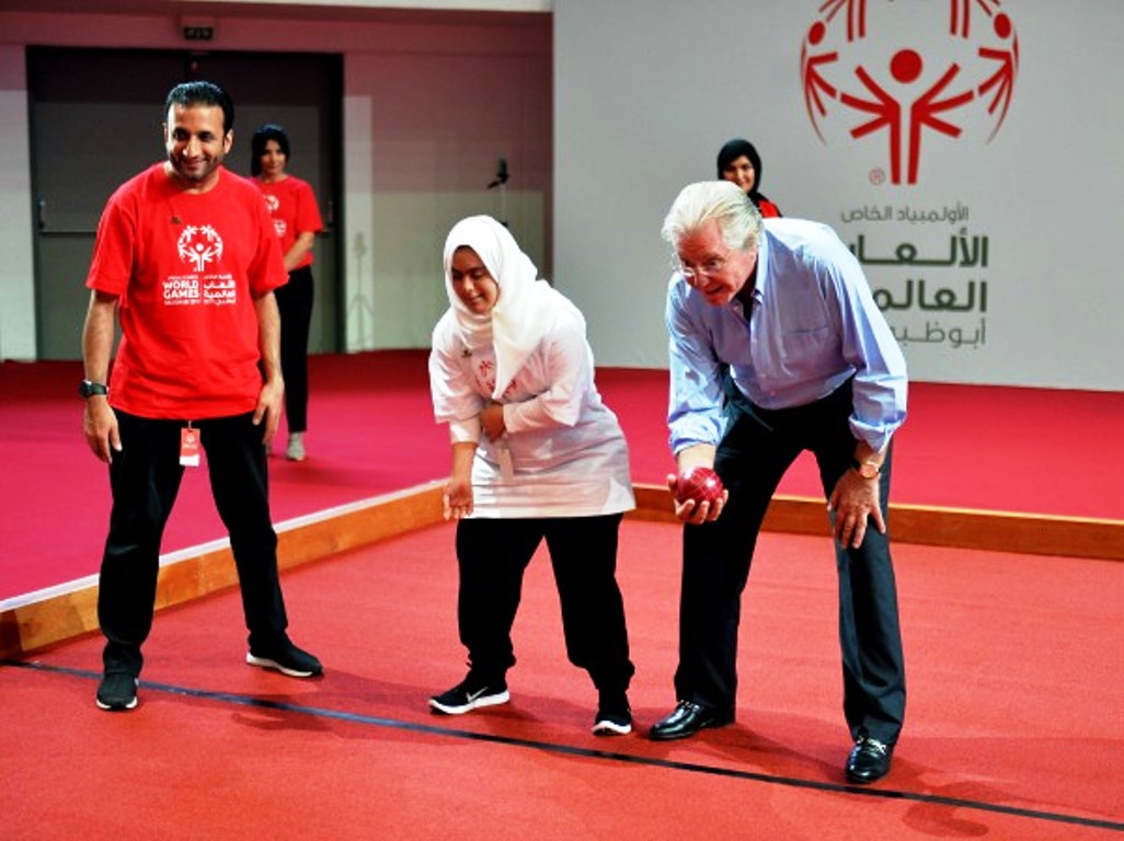 حسين فهمي خلال مشاركته مع الأولمبياد الخاص 