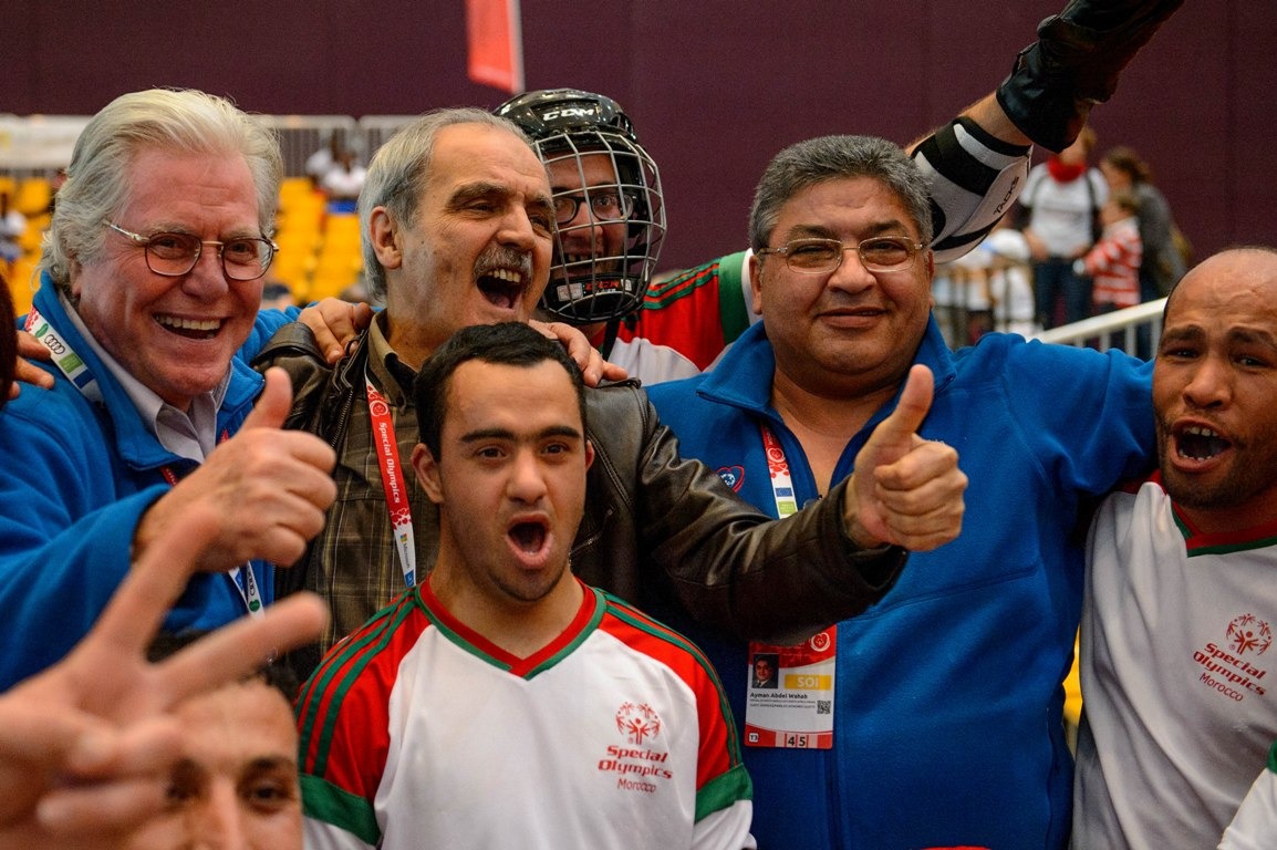 حسين فهمي خلال مشاركته مع الأولمبياد الخاص 