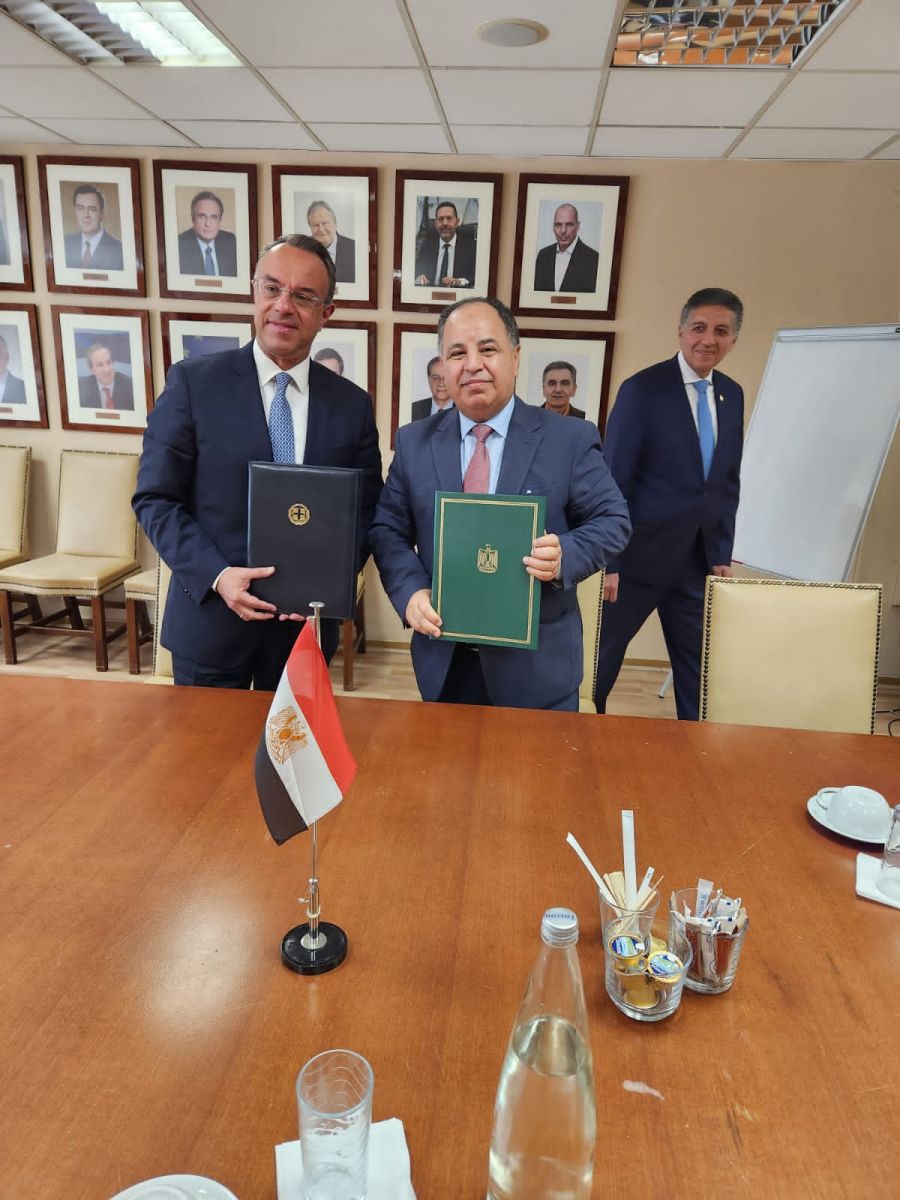 د. محمد معيط وزير المالية مع نظيره اليوناني