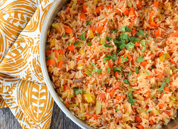 أرز بالدجاج والخضار