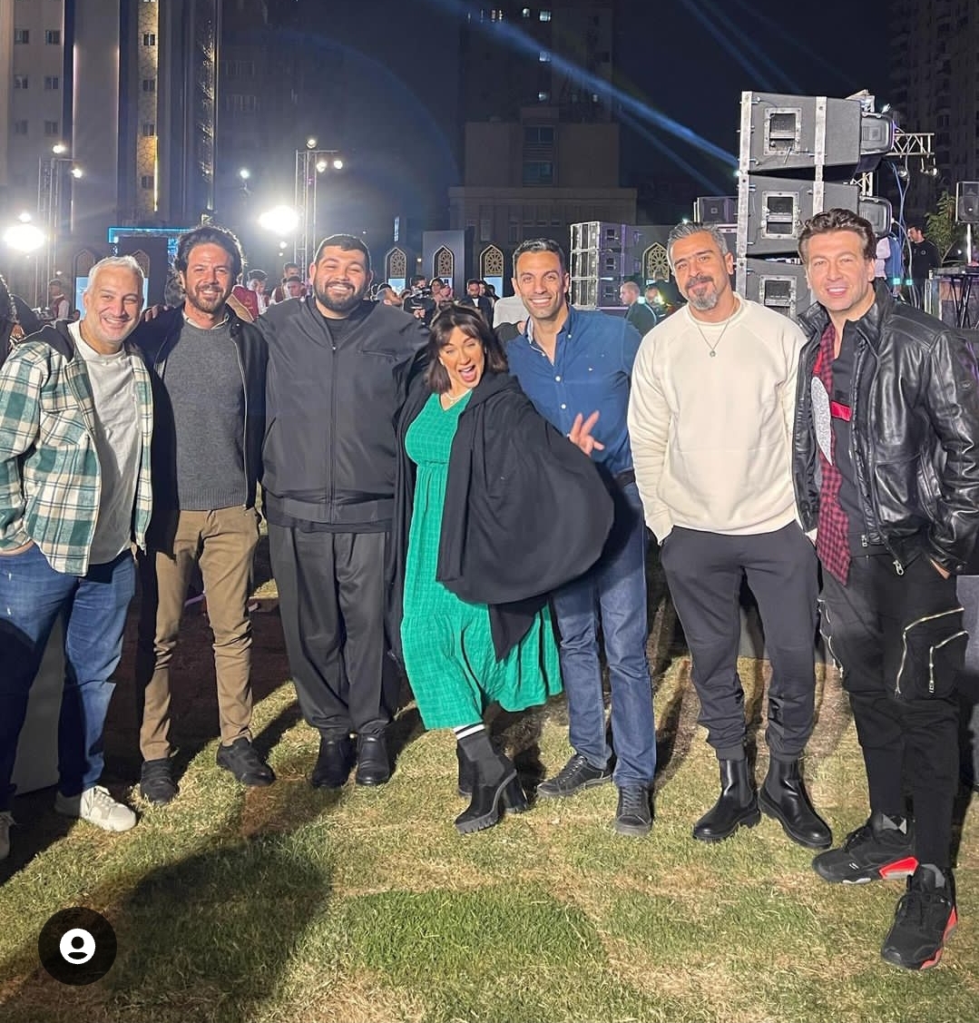 اسما شريف منير 