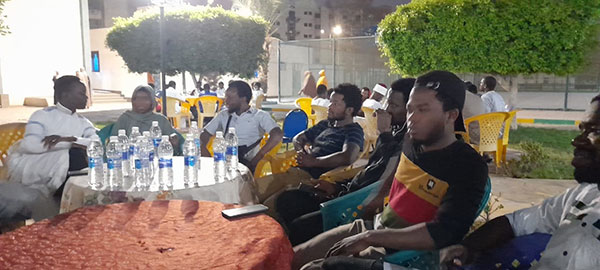 الوفد يشارك في الإفطار الجماعي لرابطة الطلاب الماليين بمصر (فيديو وصور)