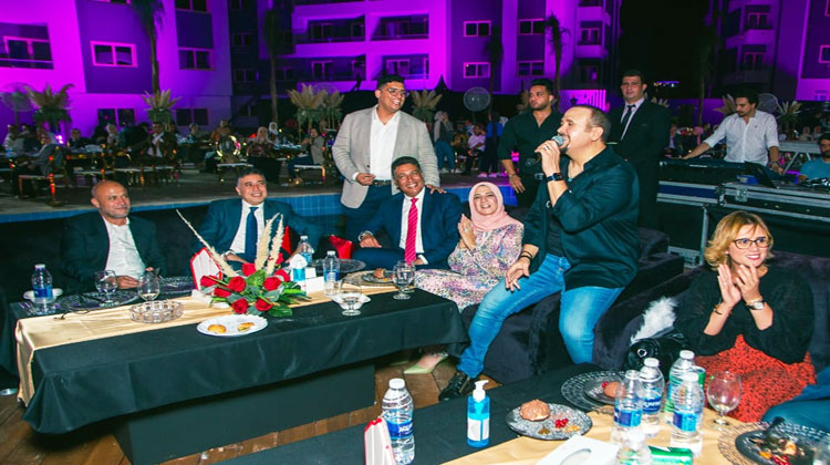 هشام عباس