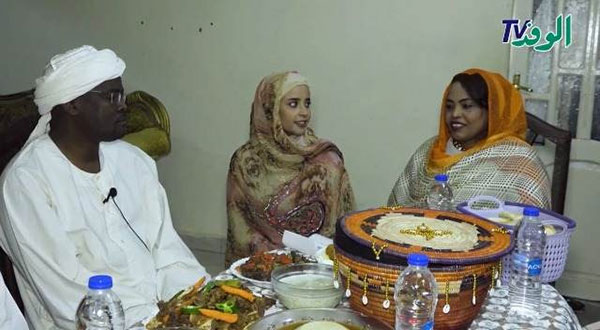 خناقات في السودان بسبب إفطار الصائمين في الشوارع