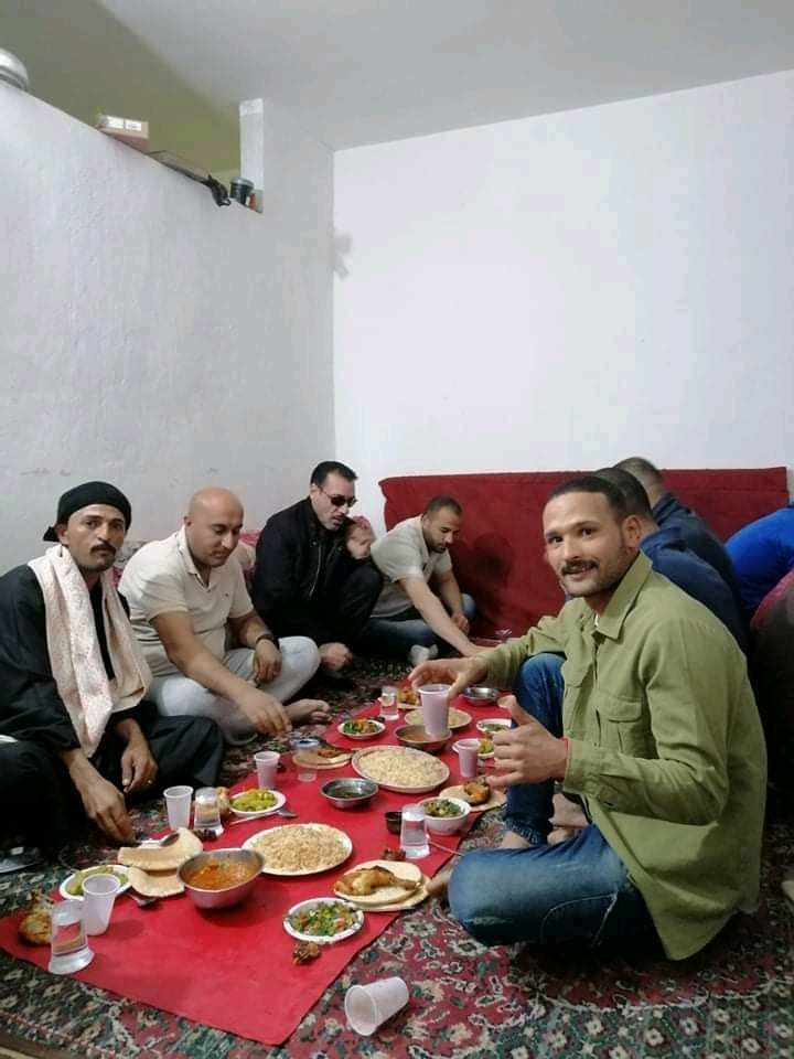 إفطار جماعي للمصريين في الأردن احتفالًا بشهر رمضان المبارك.. صور