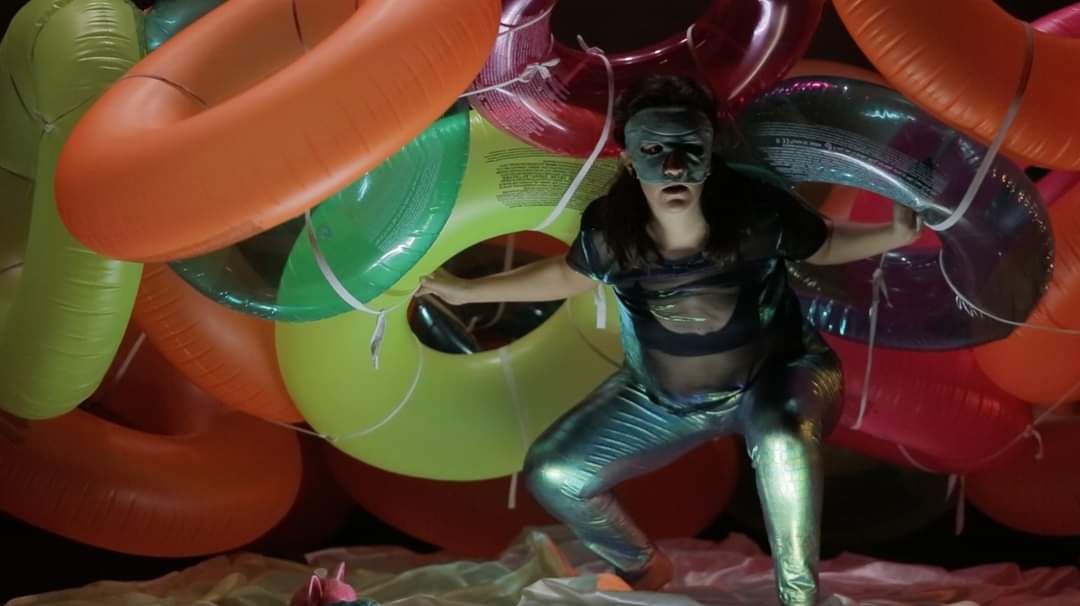 عروض من مصر وإسبانيا 